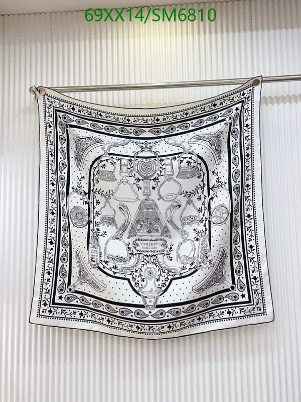 Hermes Real Silk Scarf 90x90cm Black and White Pattern