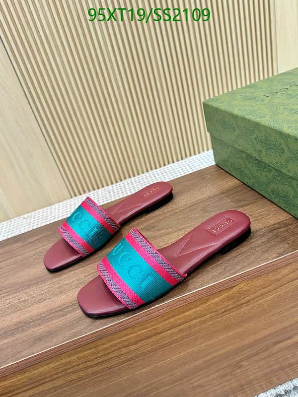 Gucci Women's Slide Sandals - Sheepskin Leather, Striped Web Detail - EU 35-42